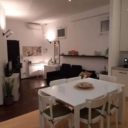 Accogliente Bilocale Ad Un Passo Dal Centro 아파트